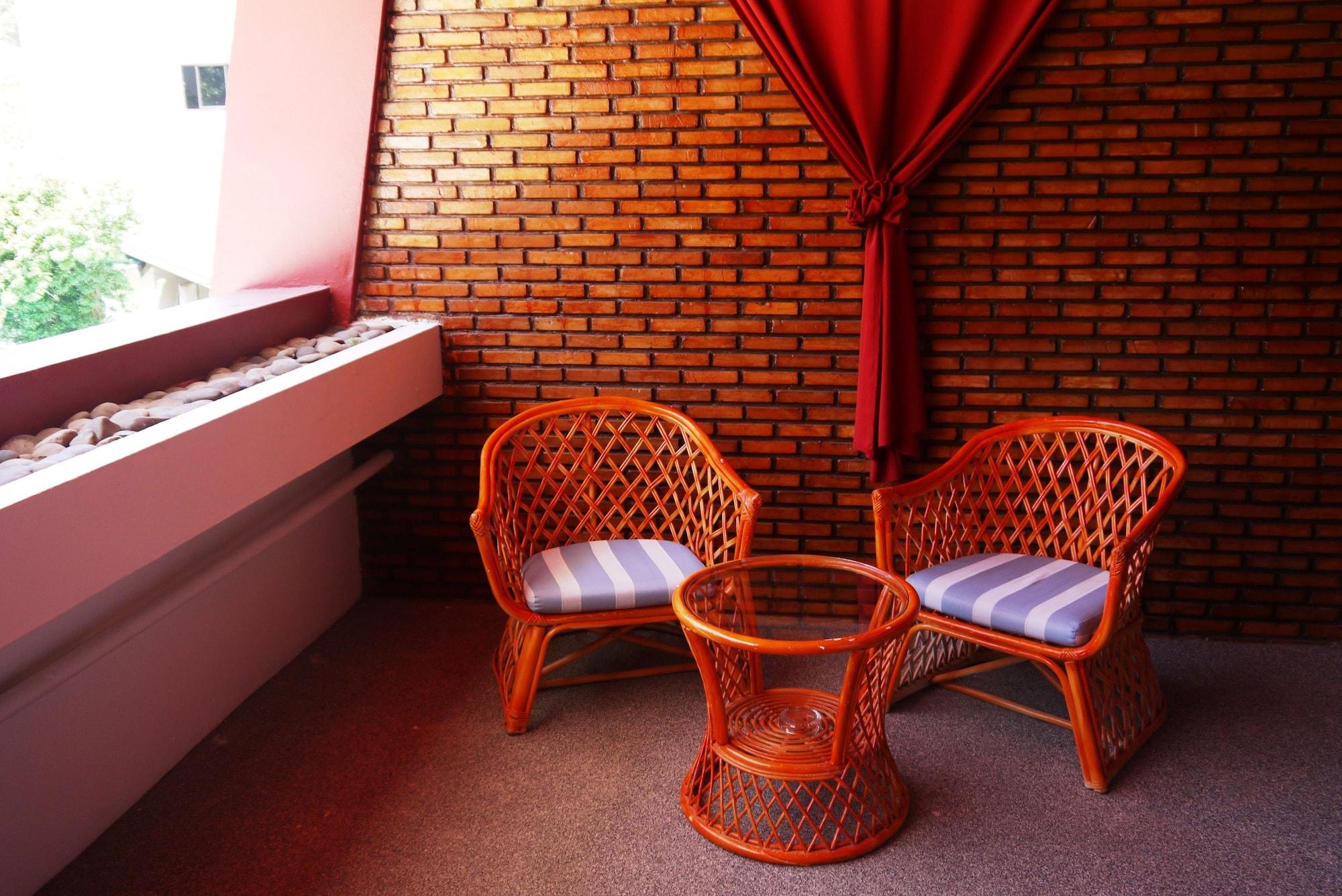 Surin Sweet Hotel מראה חיצוני תמונה