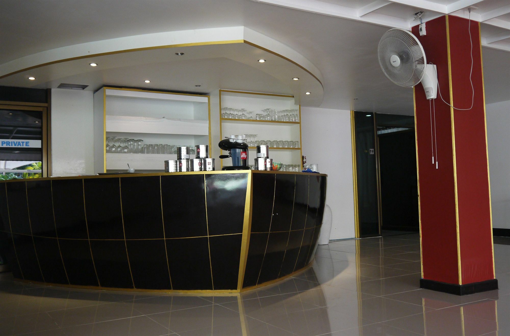 Surin Sweet Hotel מראה חיצוני תמונה