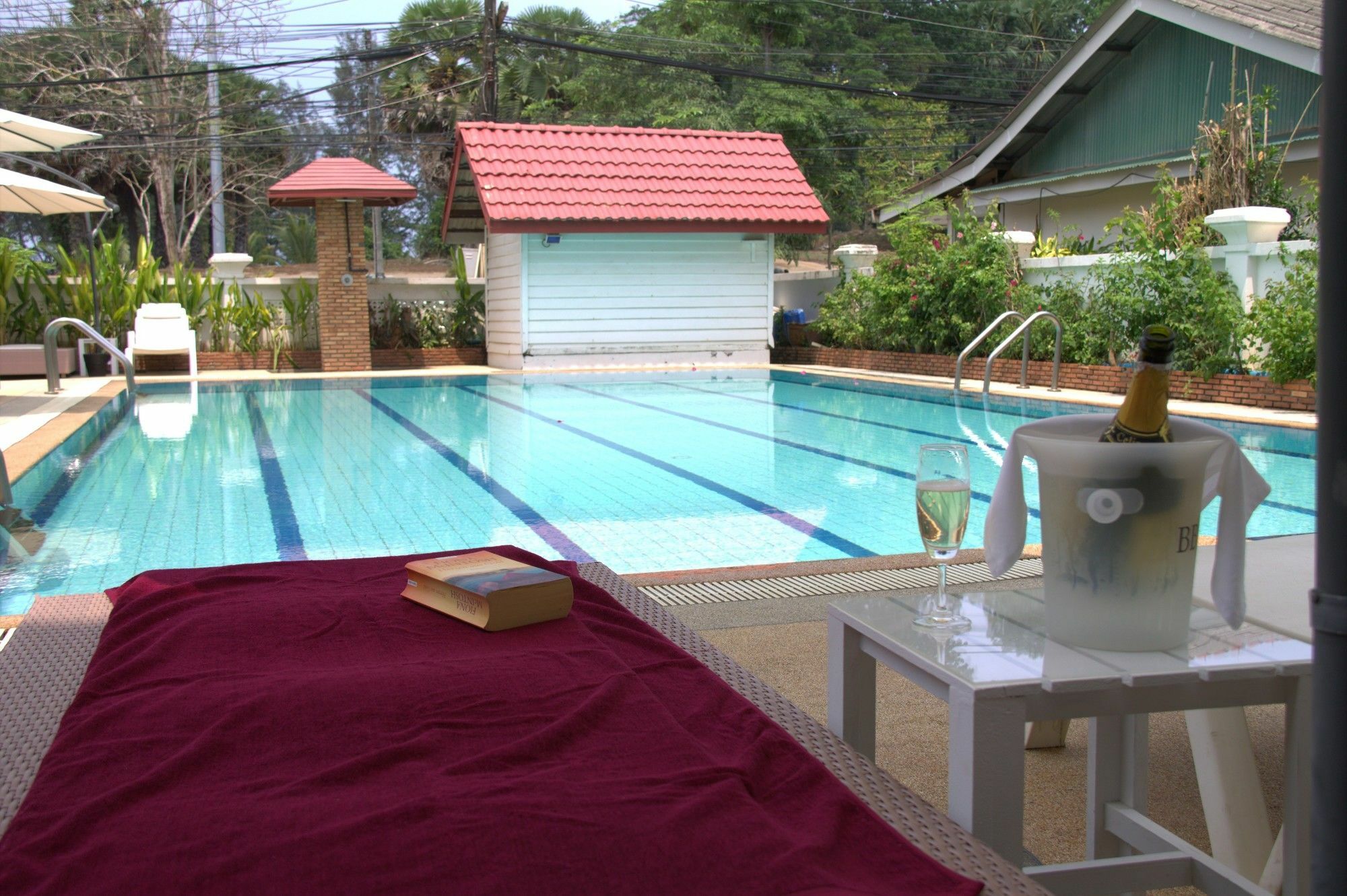 Surin Sweet Hotel מראה חיצוני תמונה